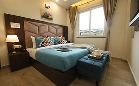 Perfectstayz Value Dhruv Nanda Near Haridwar Railway Station